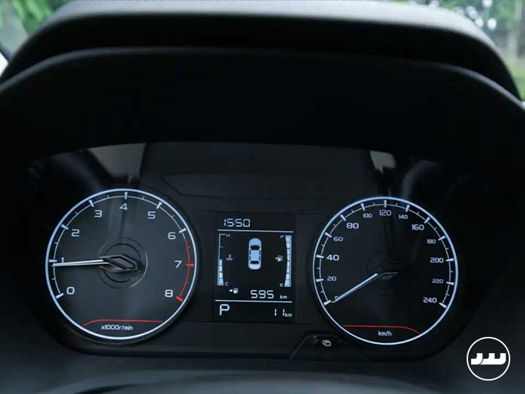 بک X3 پرو: قیمت، امکانات و تجربه رانندگی